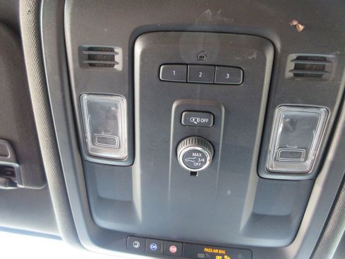 Certified 2021 GMC Yukon SLT image 35