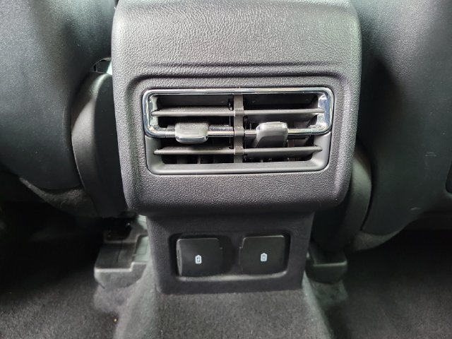 Used 2023 Lincoln Corsair AWD w/ Equipment Group 101A image 23