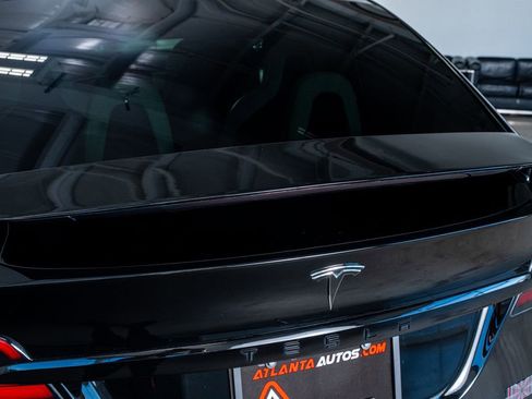 Used 2022 Tesla Model X Plaid image 24