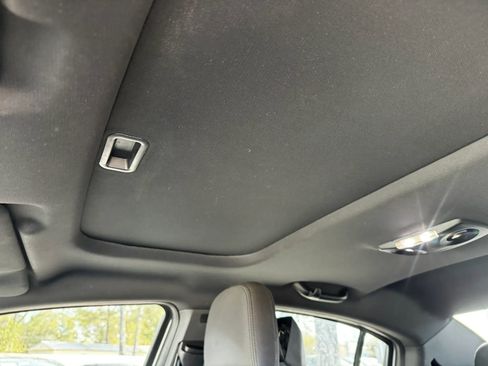 Used 2012 Chrysler 200 Touring image 17