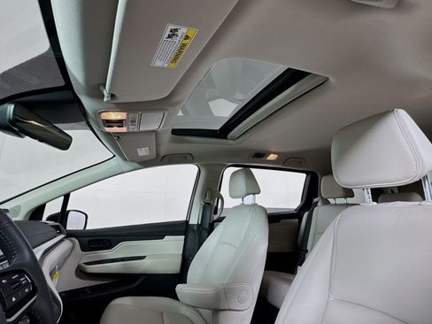 Certified 2026 Honda Odyssey EX-L image 15