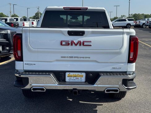 Certified 2024 GMC Sierra 1500 SLT w/ SLT Premium Plus Package AWD/4WD image 5