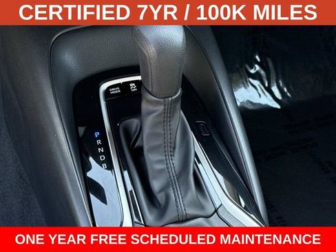 Used 2025 Toyota Corolla LE w/ Convenience Package FWD image 22