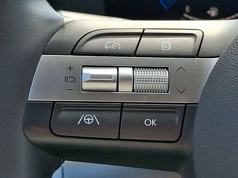 Used 2025 Hyundai Kona SEL image 25