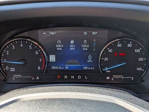 Used 2023 Ford Explorer Limited w/ Limited Technology Package AWD/4WD image 12