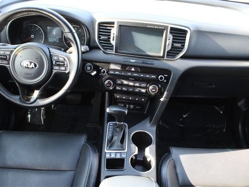 Used 2019 Kia Sportage EX w/ EX Technology Package image 12