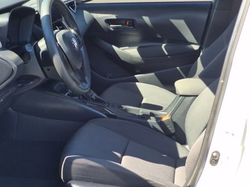 Used 2023 Toyota Corolla LE w/ LE Convenience Package image 15