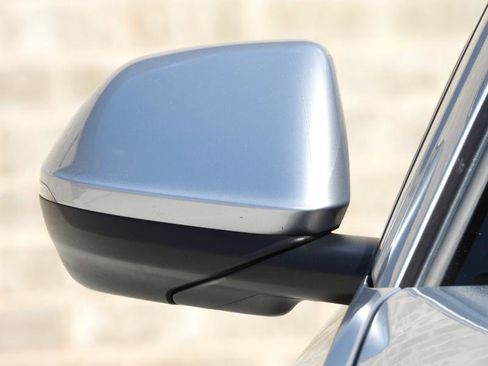 Used 2021 Audi Q8 Prestige image 40