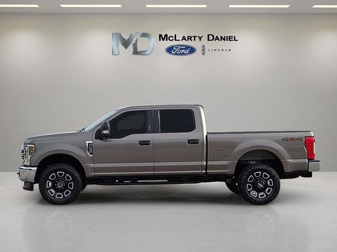 Used 2019 Ford F250 XLT AWD/4WD image 3