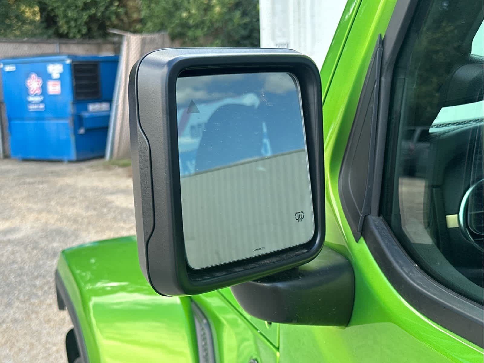 New 2026 Jeep Wrangler Unlimited Sahara AWD/4WD image 15