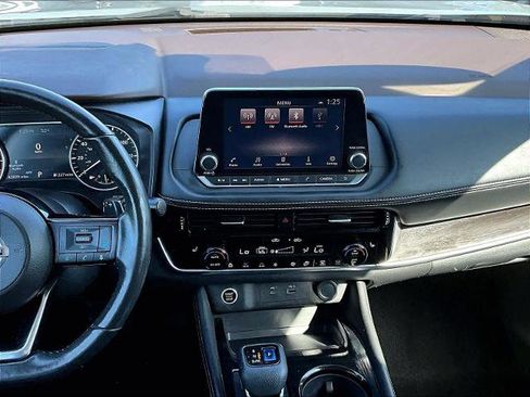 Certified 2021 Nissan Rogue SL image 18