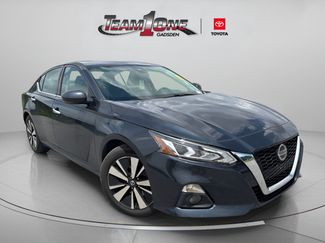 Used 2020 Nissan Altima 2.5 SL FWD video 1