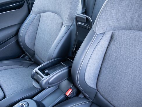 Used 2023 MINI Cooper SE image 10