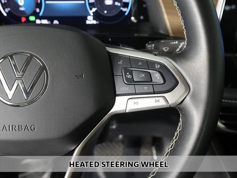 Used 2025 Volkswagen Atlas SE AWD/4WD image 7