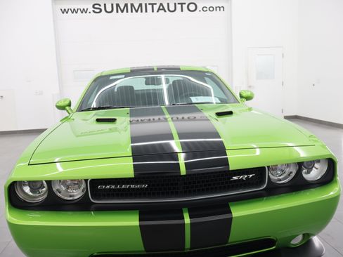 Used 2011 Dodge Challenger SRT8 w/ Green w/Envy Group RWD image 21
