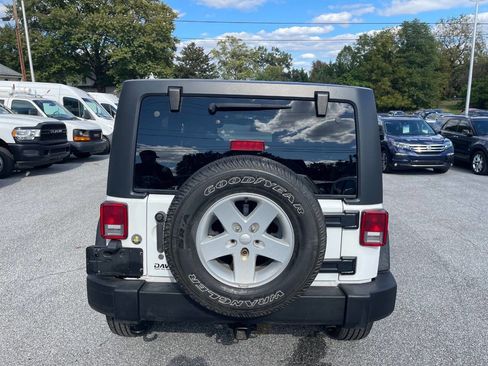 Used 2017 Jeep Wrangler Unlimited Sport w/ Quick Order Package 24S image 5