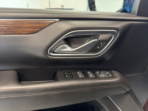 Used 2022 Chevrolet Tahoe High Country image 40