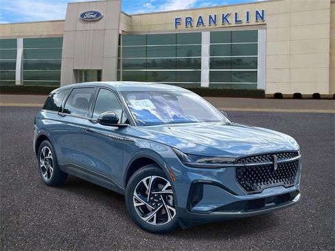 New 2025 Lincoln Nautilus Premier w/ Equipment Group 102A image 1