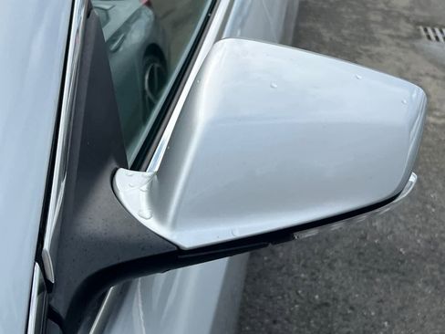 Used 2011 Buick LaCrosse CXL image 21