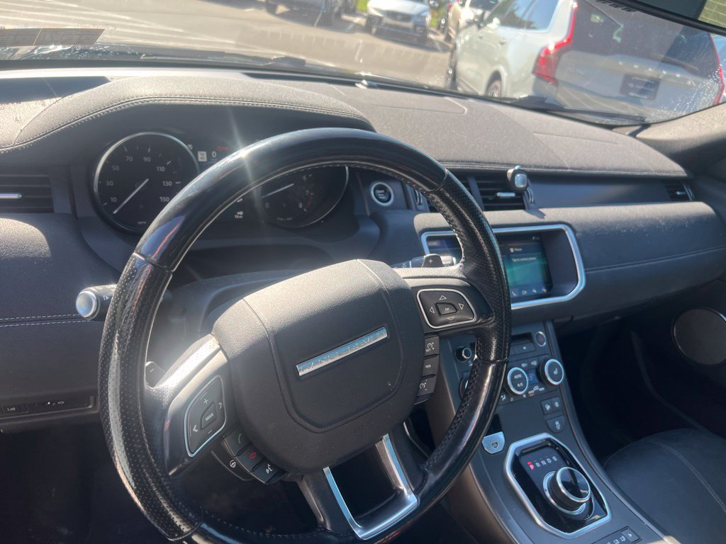 Used 2018 Land Rover Range Rover Evoque HSE Dynamic AWD/4WD image 19