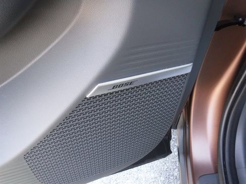 Used 2024 Hyundai Santa Fe Limited image 12