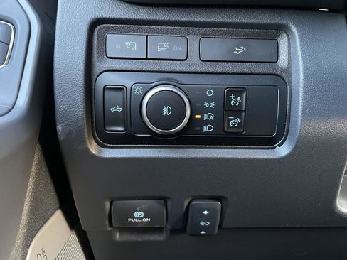 Used 2024 Ford F250 Lariat w/ FX4 Off-Road Package image 29