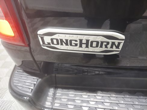 Used 2022 RAM 1500 Limited AWD/4WD image 5