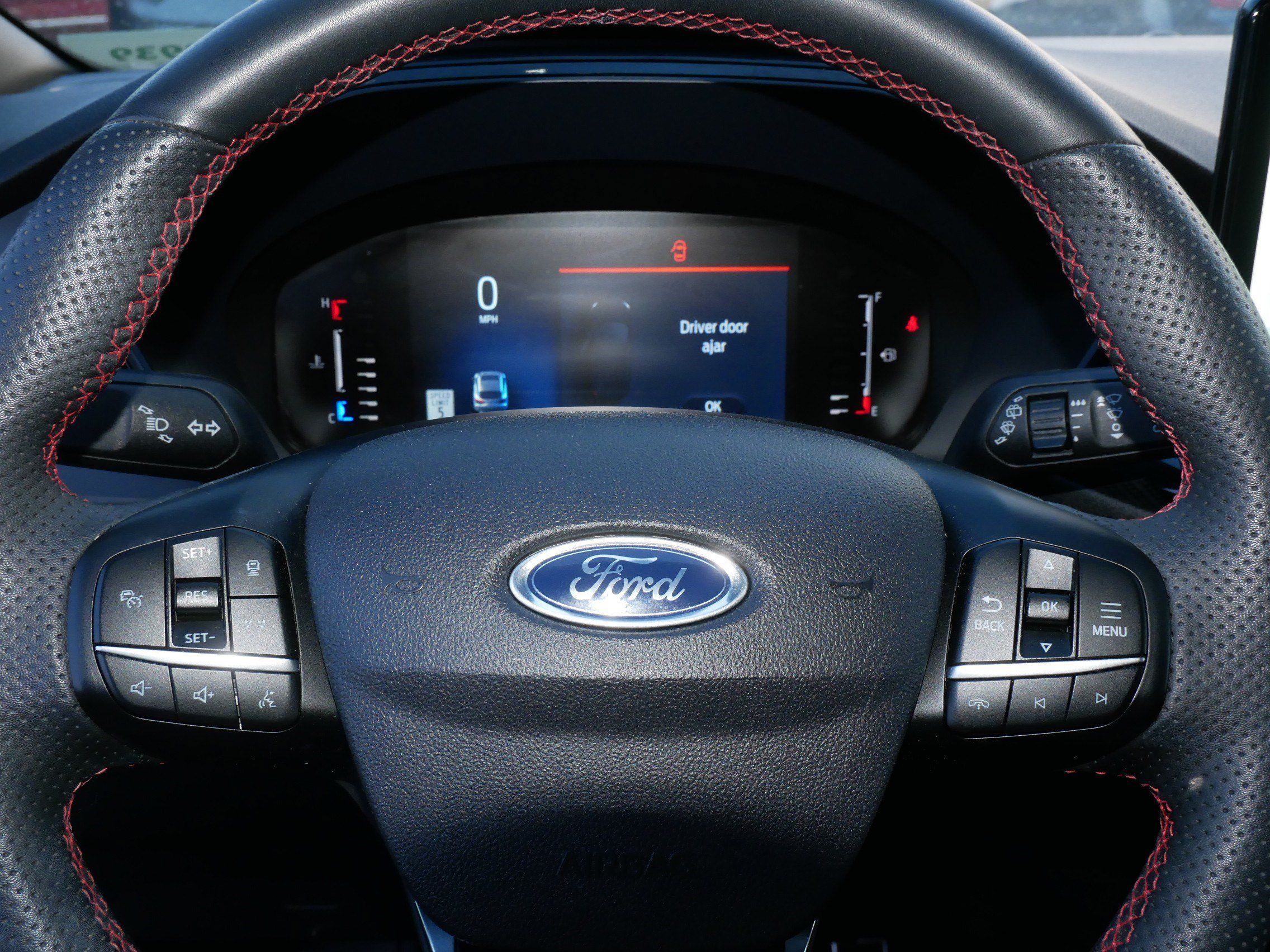 Used 2023 Ford Escape ST-Line w/ Tech Pack #1 AWD/4WD image 25