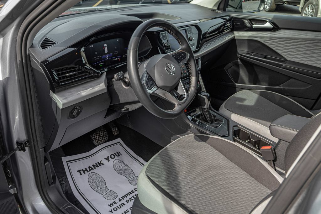 Certified 2024 Volkswagen Taos S FWD image 14