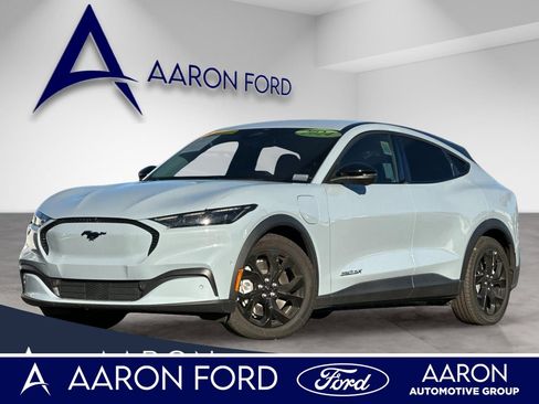 Used 2024 Ford Mustang Mach-E Select w/ Comfort Package Lite image 1
