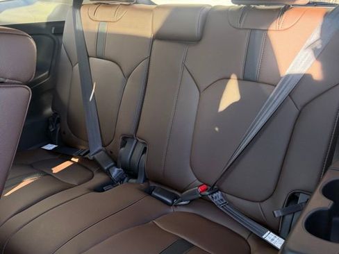 New 2026 Honda Pilot Touring image 12