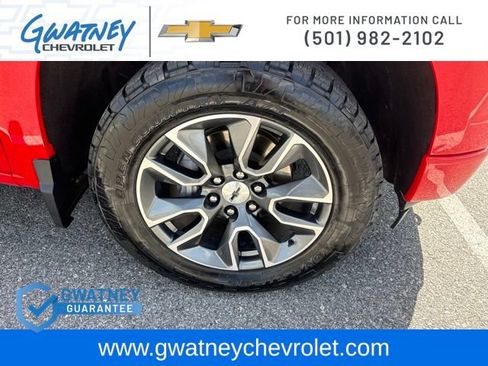 Used 2023 Chevrolet Silverado 1500 RST w/ Convenience Package II AWD/4WD image 13