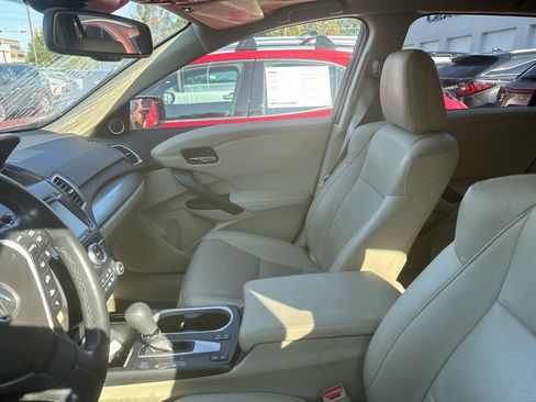 Used 2017 Acura RDX AWD w/ Advance Package image 5