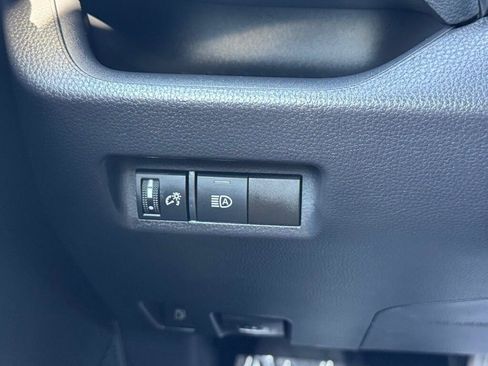 Certified 2025 Toyota RAV4 LE AWD/4WD image 15