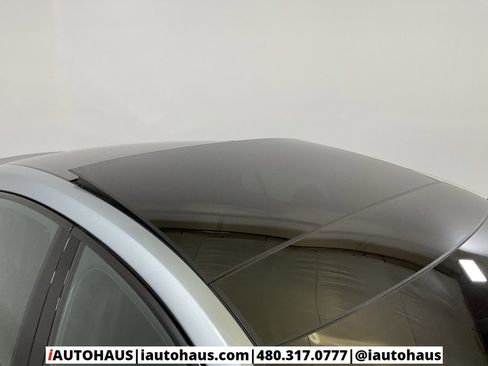 Used 2022 Porsche Panamera 4S w/ Premium Package image 45