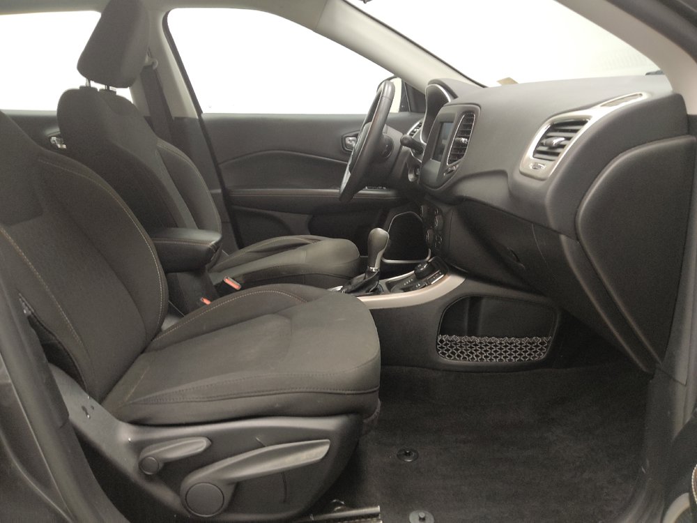 Used 2020 Jeep Compass Sport AWD/4WD image 21
