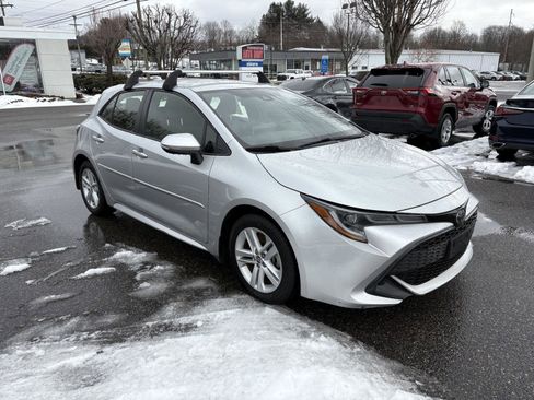 Used 2022 Toyota Corolla SE image 1