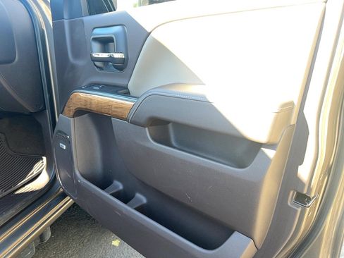 Used 2015 Chevrolet Silverado 2500 LTZ w/ Duramax Plus Package image 36