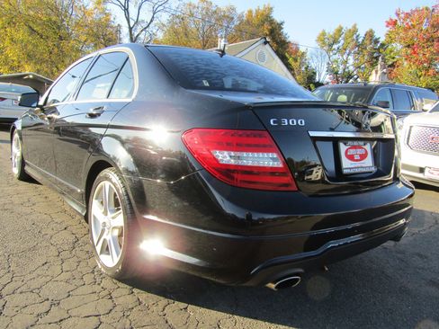Used 2012 Mercedes-Benz C 300 4MATIC Sedan image 6