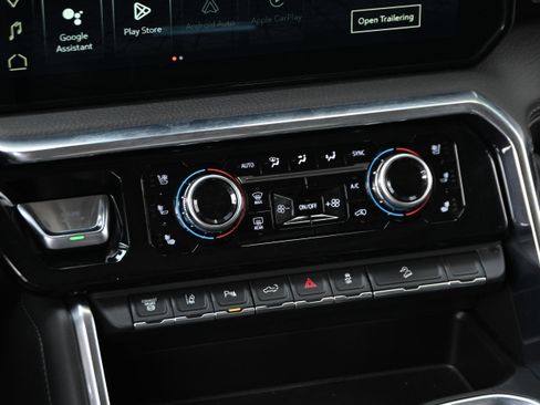 Used 2024 GMC Sierra 2500 Denali w/ Denali Reserve Package image 20