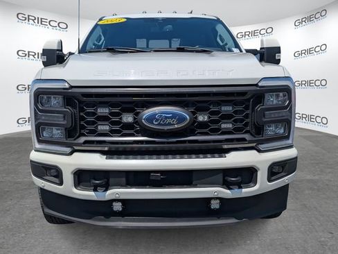 Used 2023 Ford F250 Lariat w/ Lariat Ultimate Package image 2