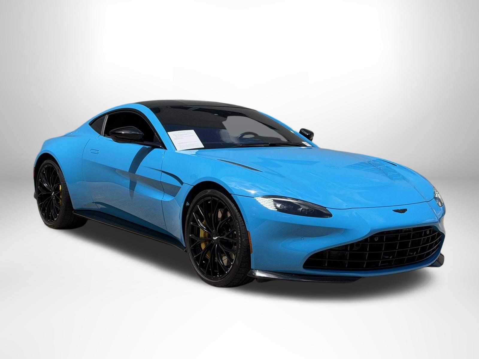 Used 2023 Aston Martin V8 Vantage Coupe RWD image 13