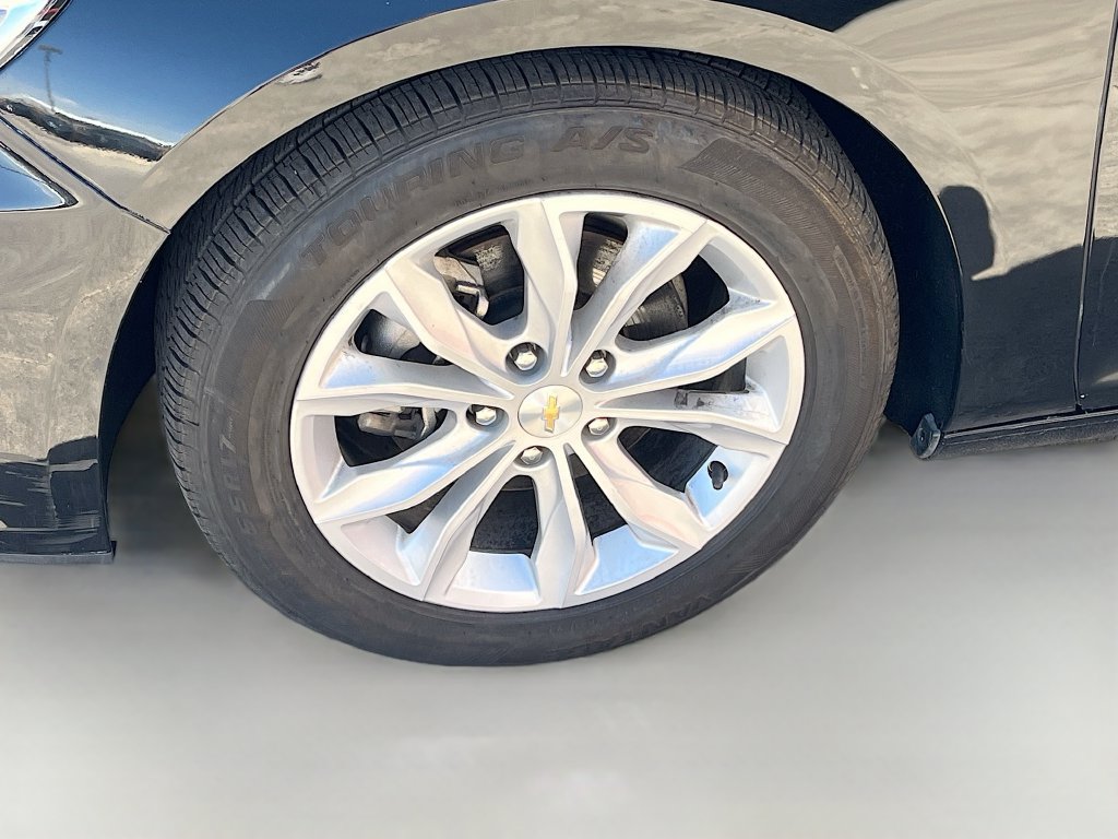 Used 2024 Chevrolet Malibu LT FWD image 32