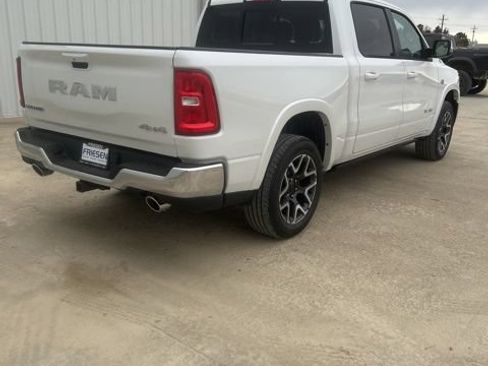 New 2026 RAM 1500 Laramie AWD/4WD image 7