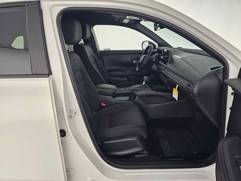New 2026 Honda HR-V Sport image 10