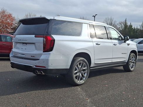 New 2026 GMC Yukon XL Denali w/ Sun & Power Step Package image 4
