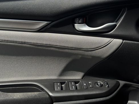 Used 2018 Honda Civic EX-T image 22
