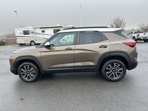 Used 2021 Chevrolet TrailBlazer ACTIV w/ Technology Package image 4