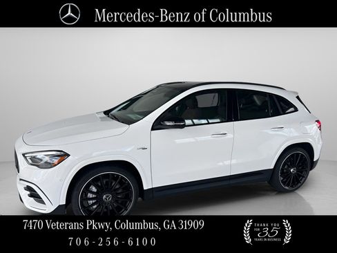 New 2025 Mercedes-Benz GLA 35 AMG 4MATIC image 1