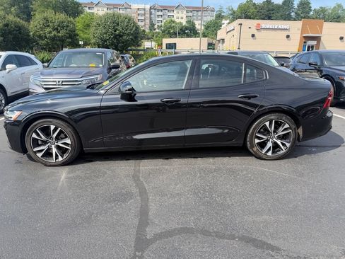 Used 2024 Volvo S60 B5 Plus AWD/4WD image 3